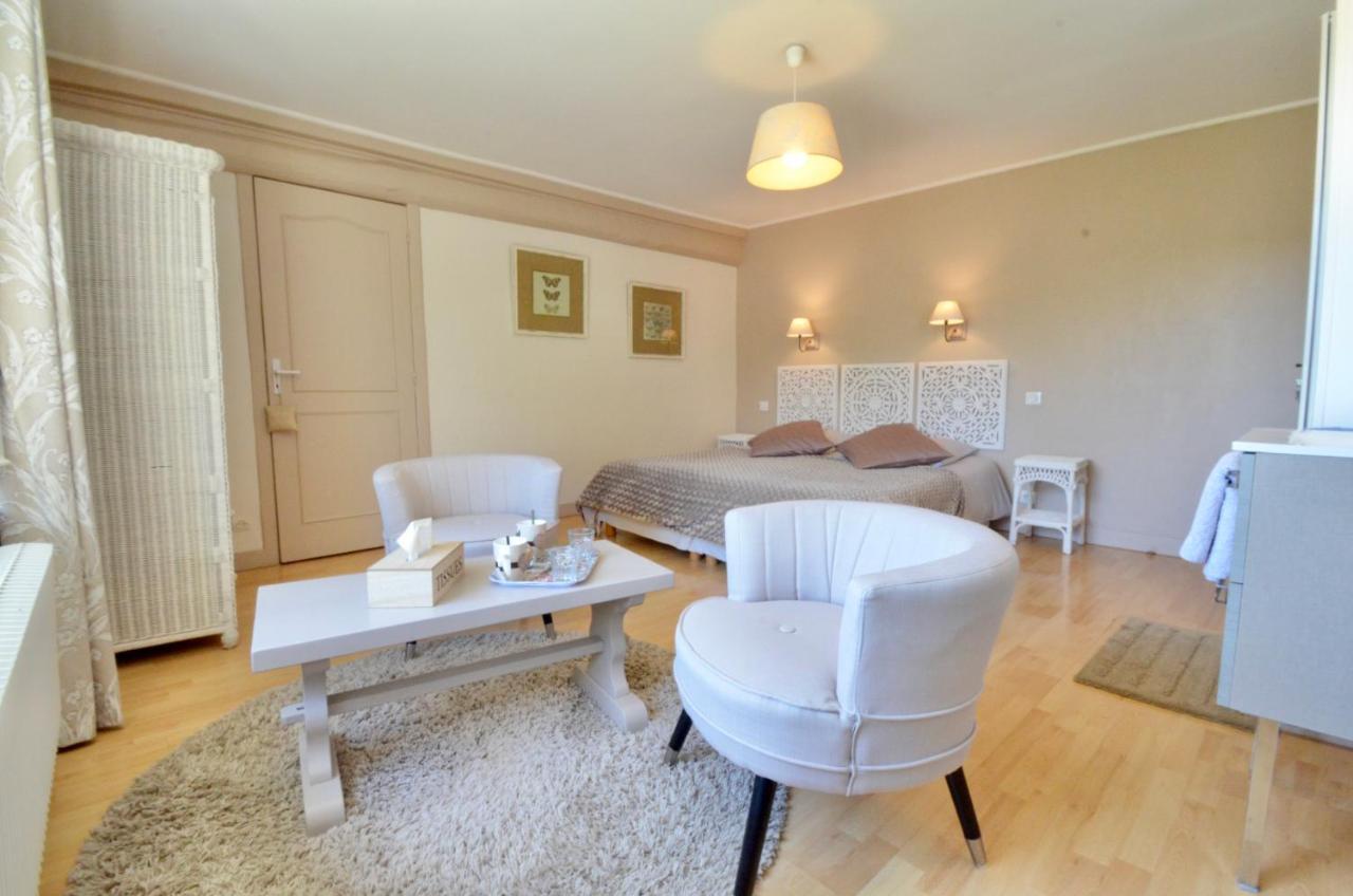 La Suite Au Bon Marechal Живерни Экстерьер фото